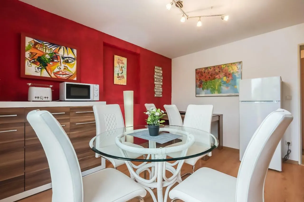 Apartament Apartmenthaus Am Erlbach Buch am Erlbach