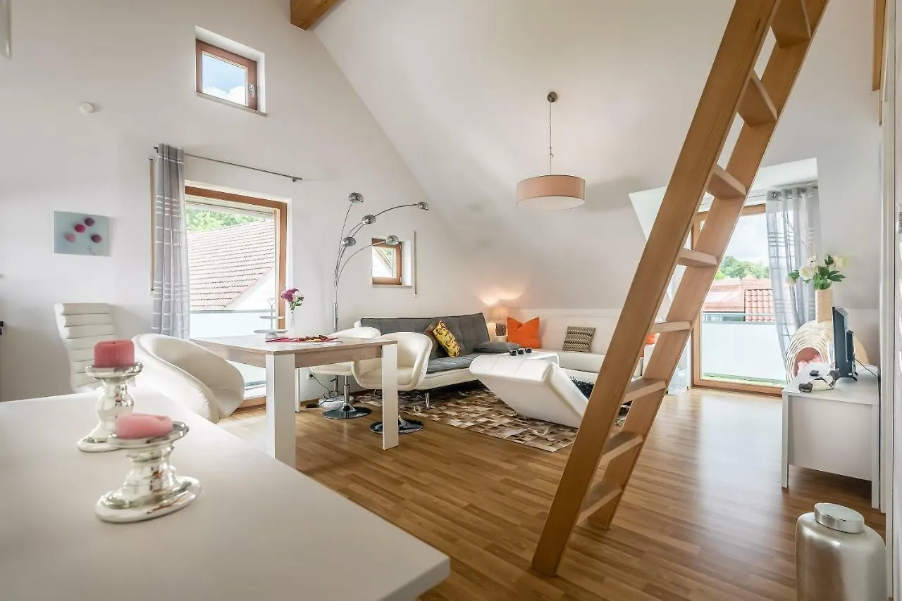 Apartmenthaus Am Erlbach Buch am Erlbach 0*,  Niemcy
